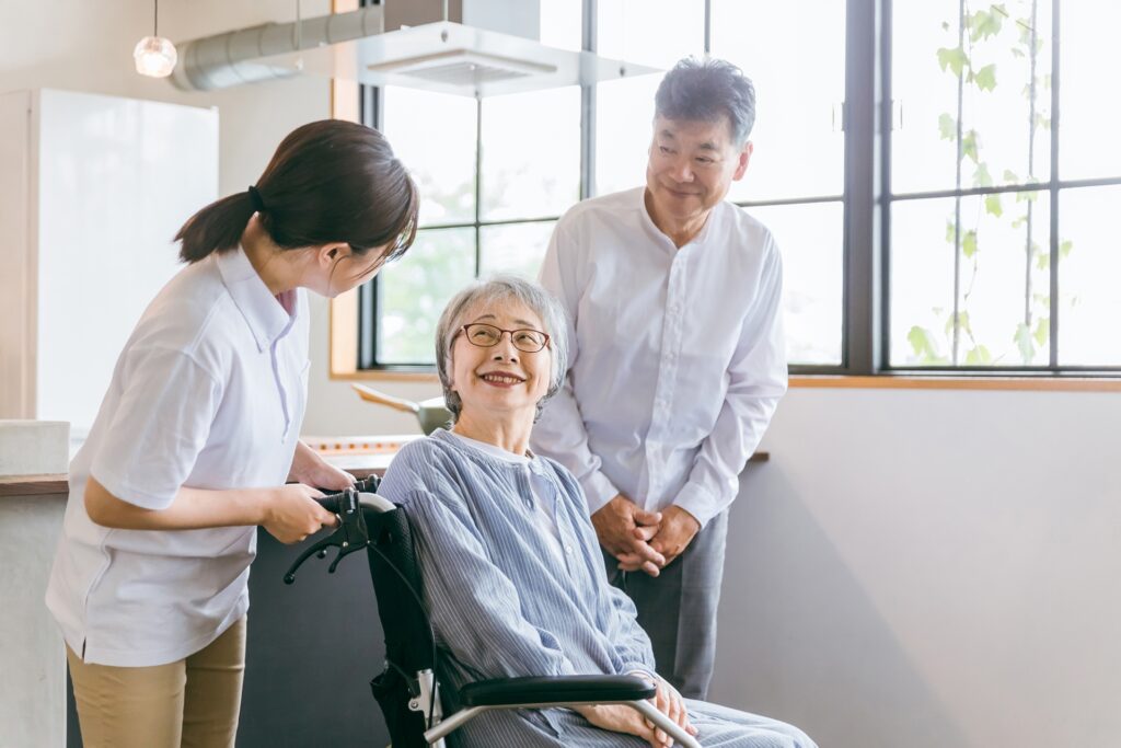 「介護休暇」と「介護休業」の違い